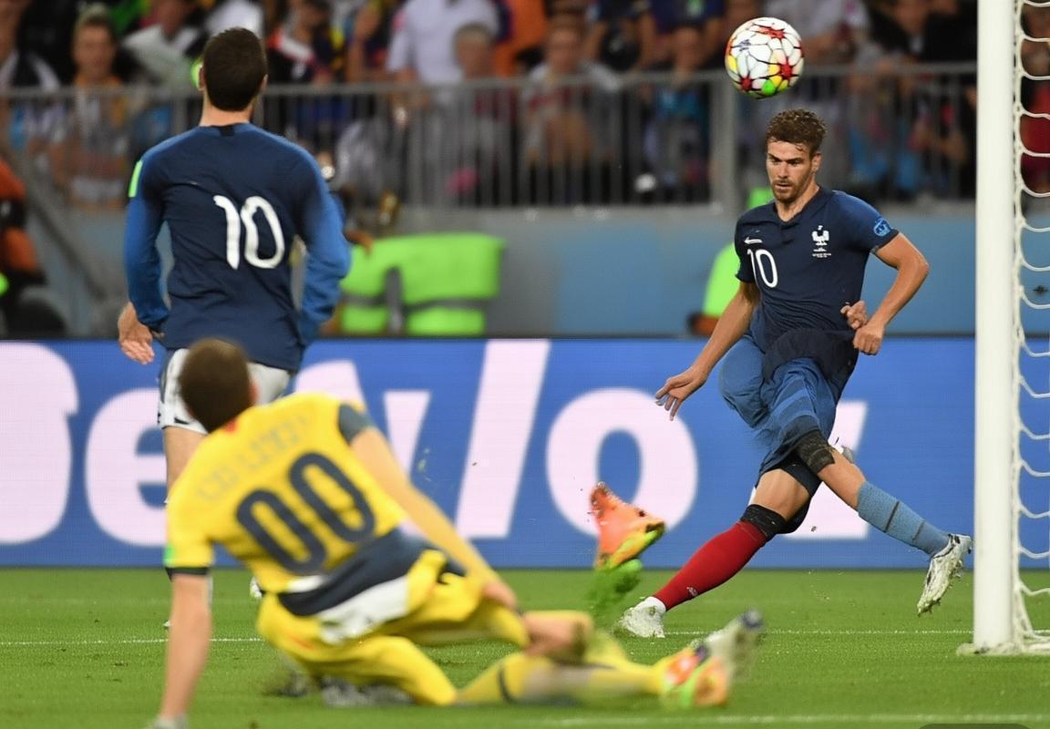 法国乌拉圭友谊赛：战术对决与球星闪耀回顾(图4)